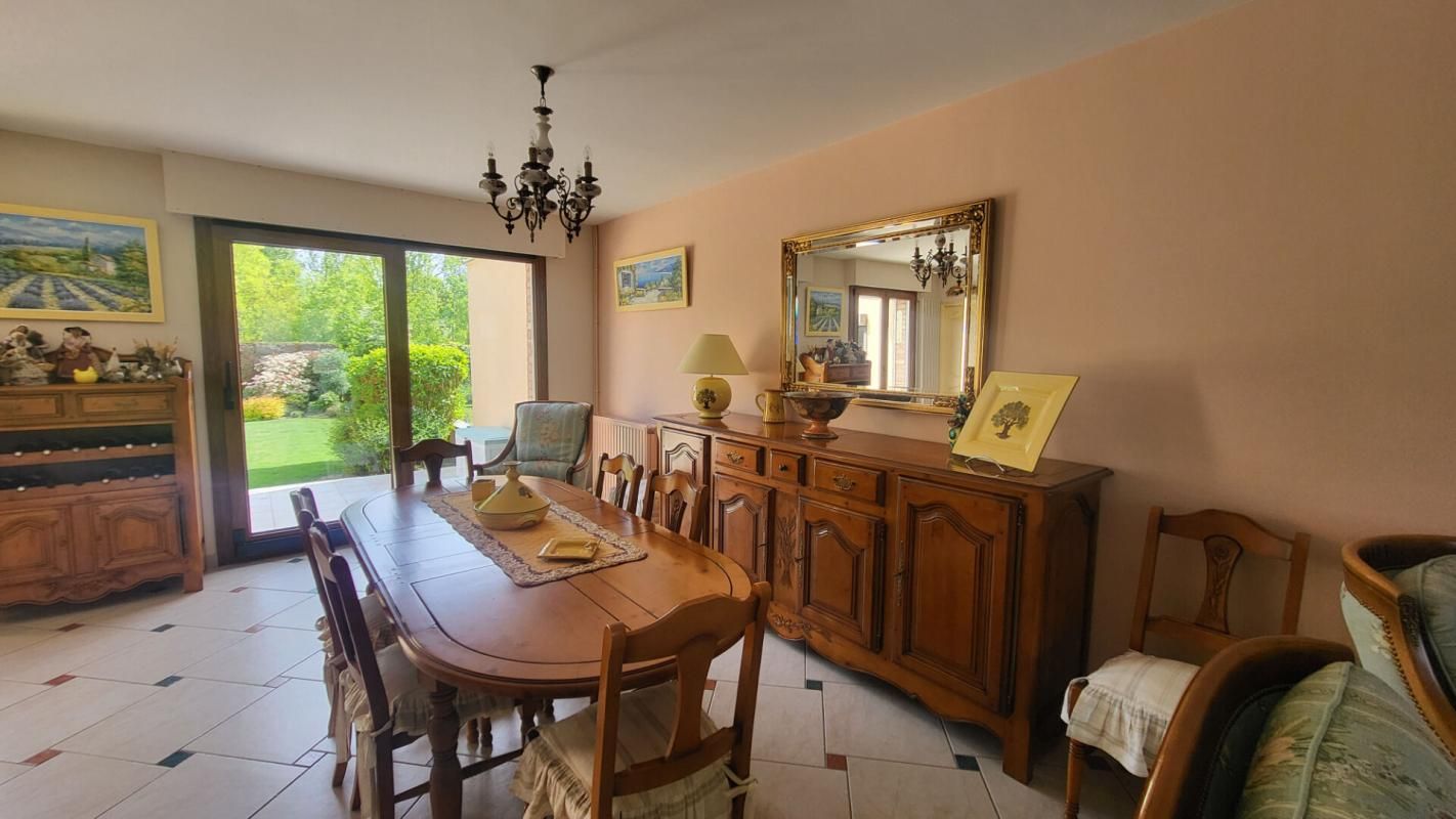 PERENCHIES Traditionnelle - 3 chambres - garage - jardin - 98 m² 2