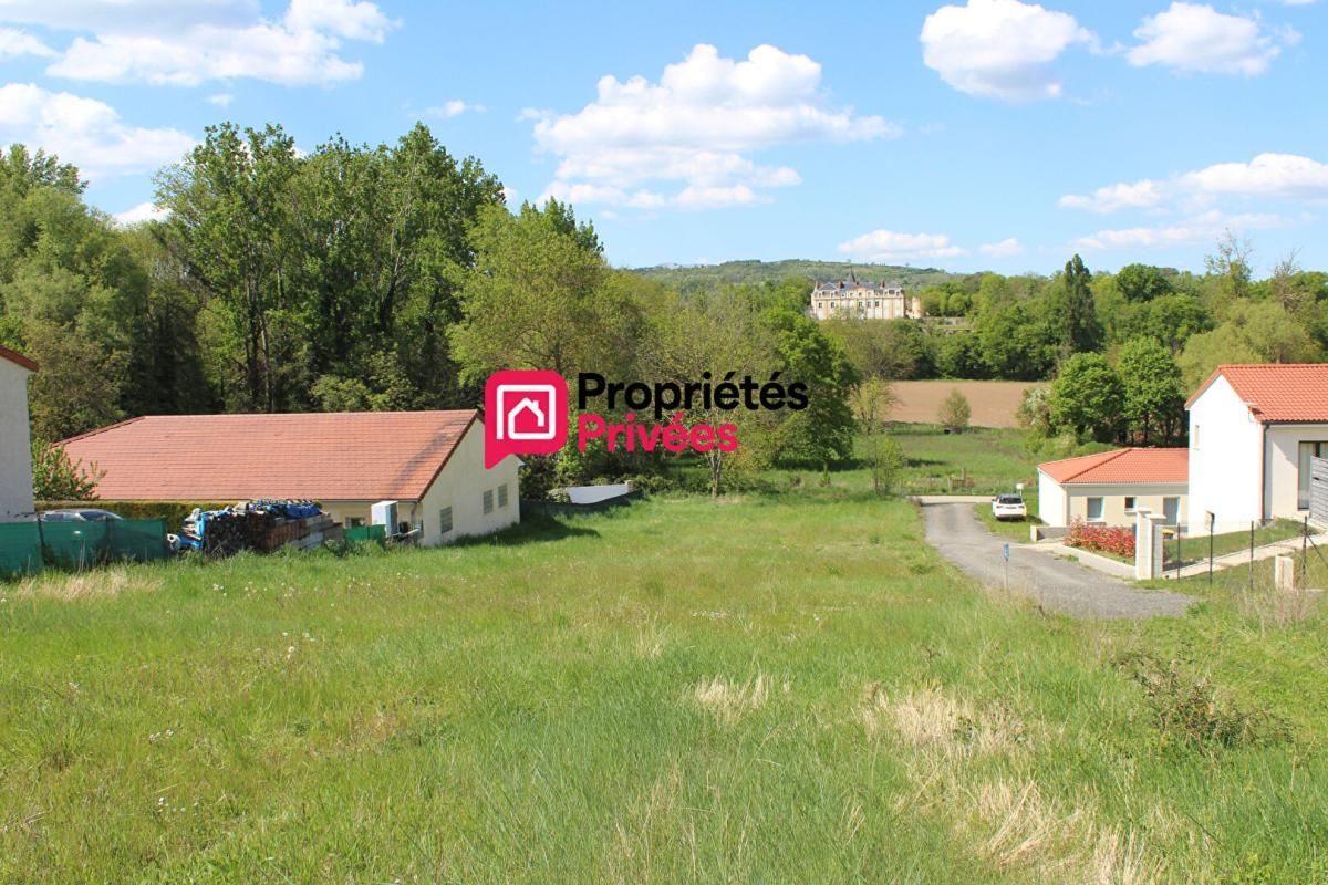 Terrain  à bâtir de 1296 m2