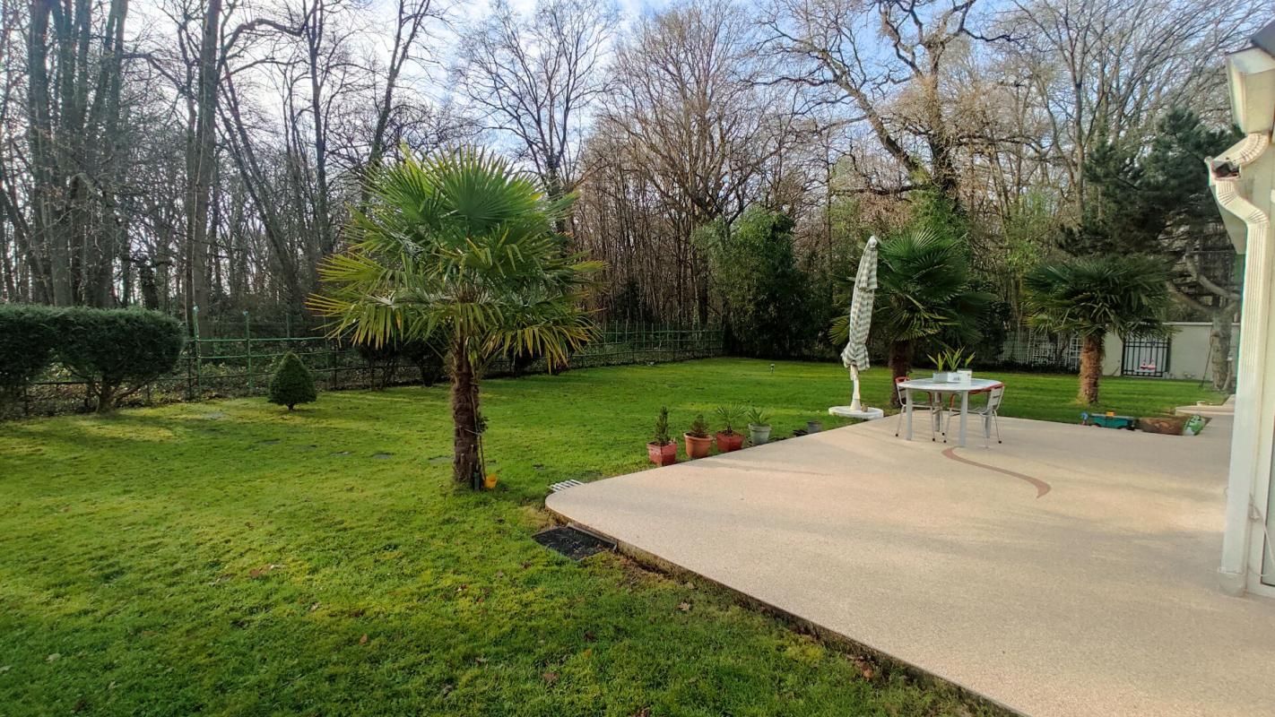 YERRES Maison individuelle en lisière de bois 4