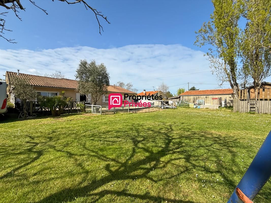 GAILLAN-EN-MEDOC Maison individuelle 4 pièces 128m2 terrain 2150m2 3