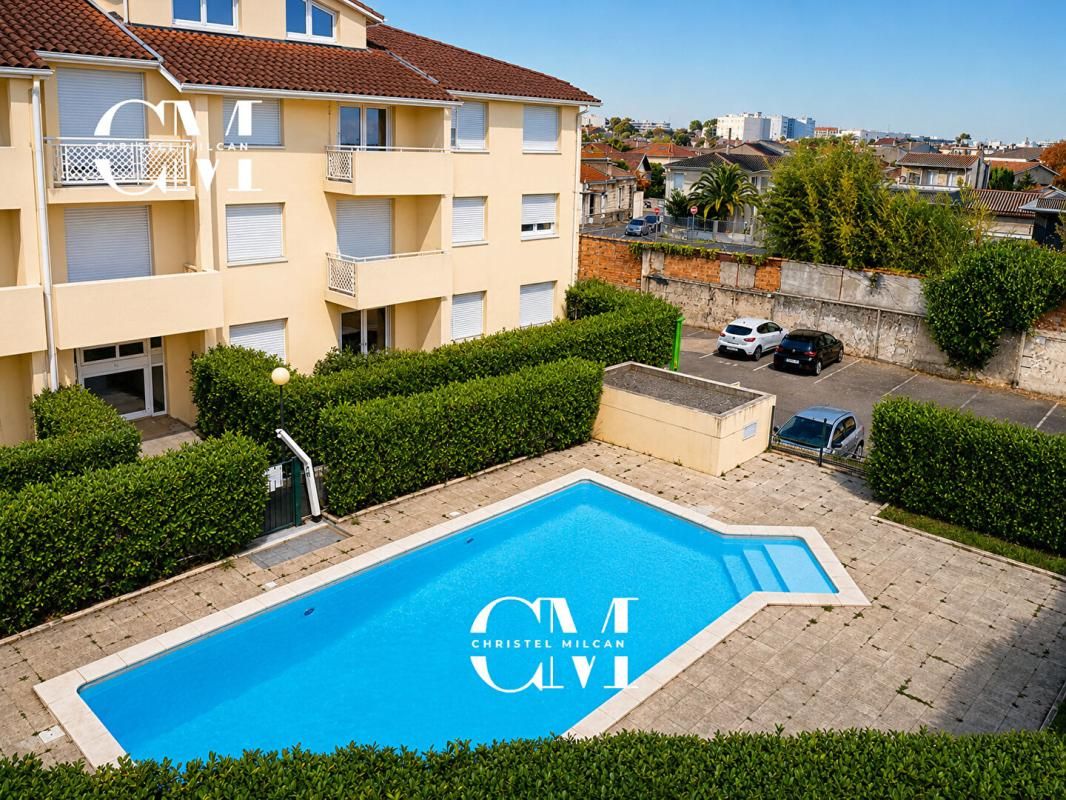 TALENCE Appartement duplex Talence 2 pièces 32 m2 balcon, piscine et parking 1