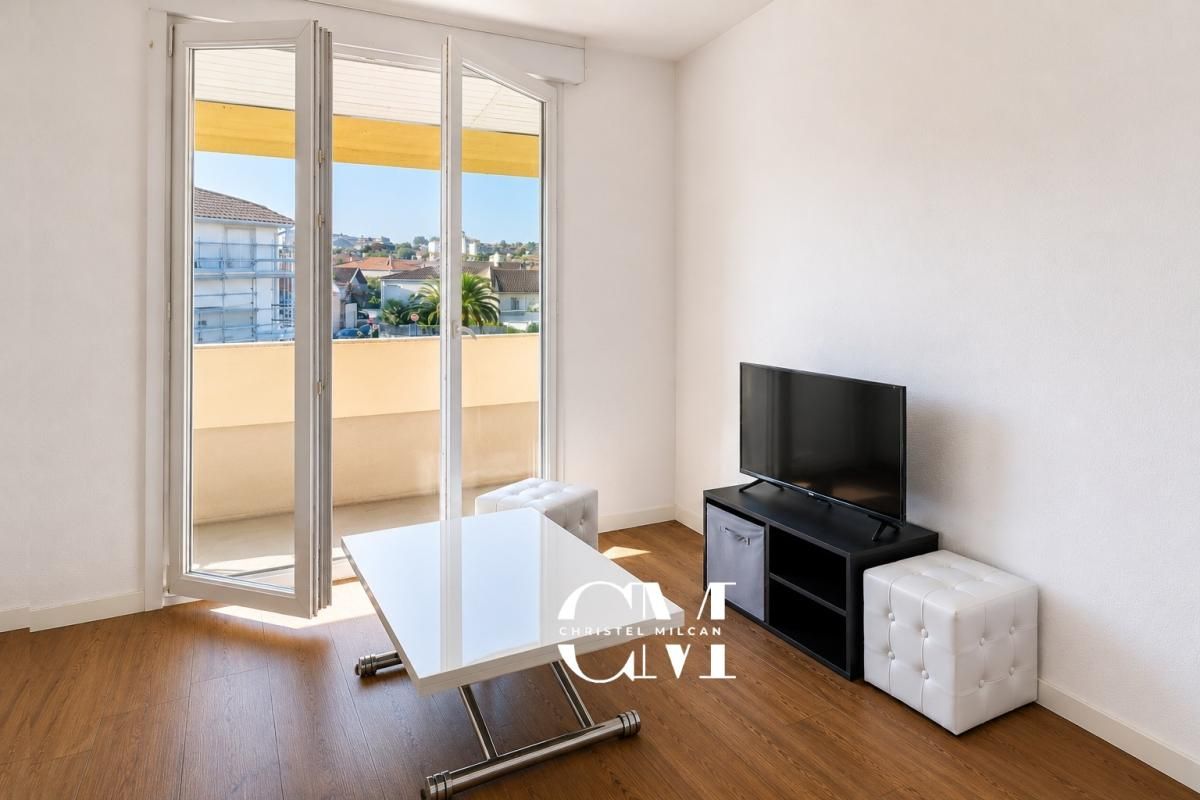 TALENCE Appartement duplex Talence 2 pièces 32 m2 balcon, piscine et parking 3