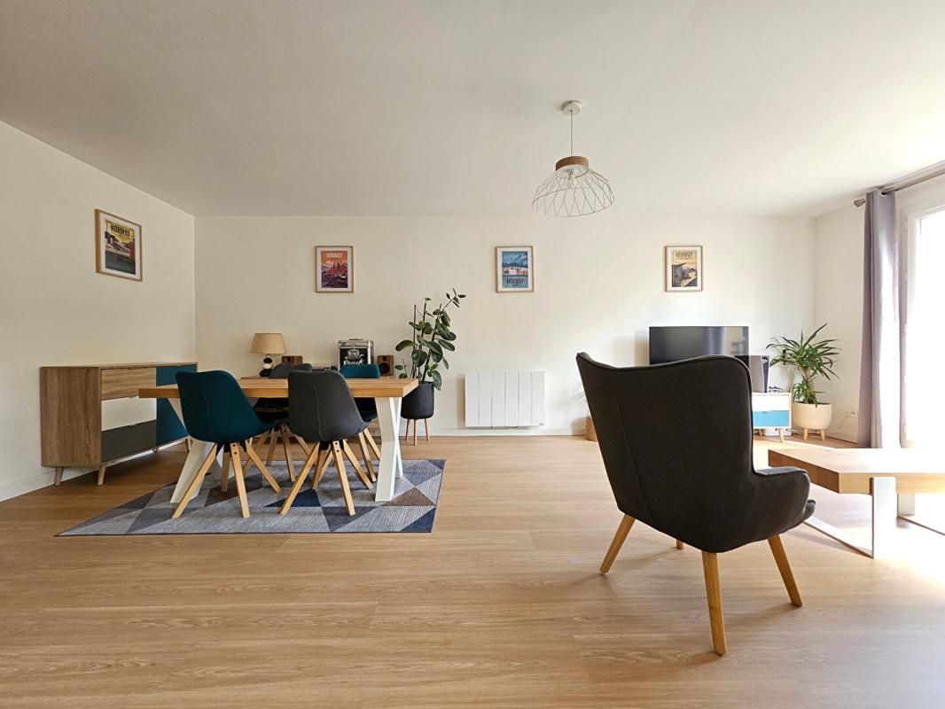 * DANS RÉSIDENCE DE STANDING SÉCURISÉE DE 2009*