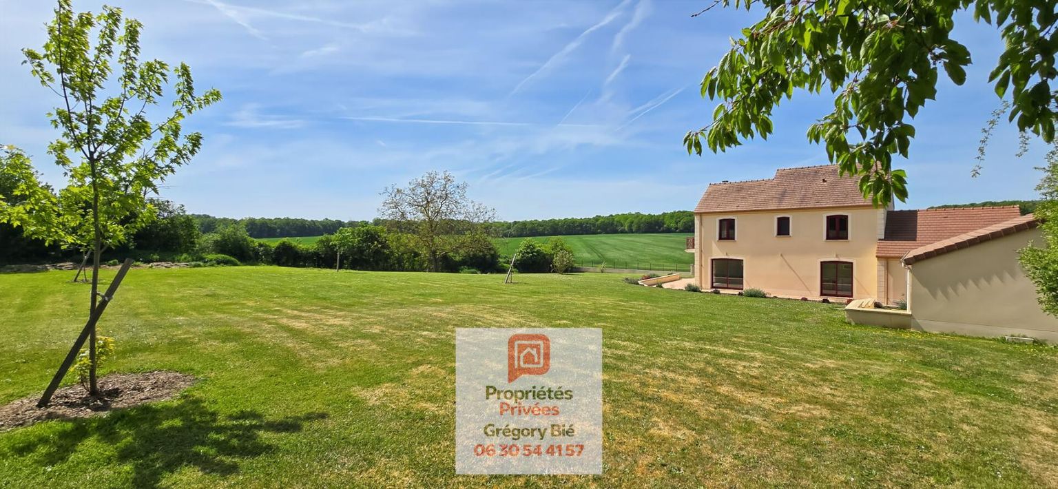 VILLENEUVE-LE-COMTE Maison récente7 pièce(s) 160 m2 4