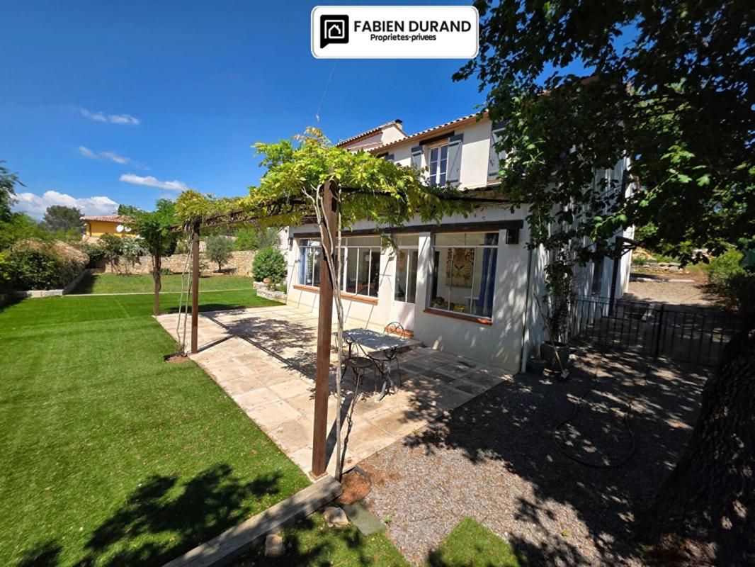 DRAGUIGNAN Draguignan ? Élégante Villa de Caractère avec Jardin Clos, Véranda et 3 Garages 1