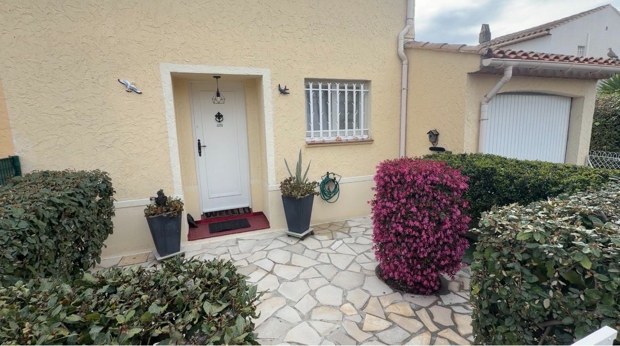 FREJUS Maison Frejus 3 pièces quartier recherché et stationnements privatifs 2