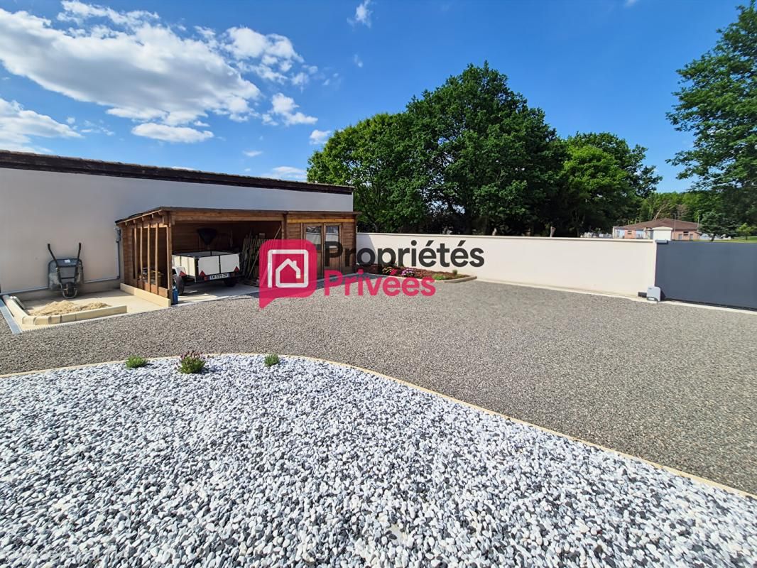 LANGON Maison plain-pied 128 m2, 6 pièces, 1162 m2 de jardin clos 3