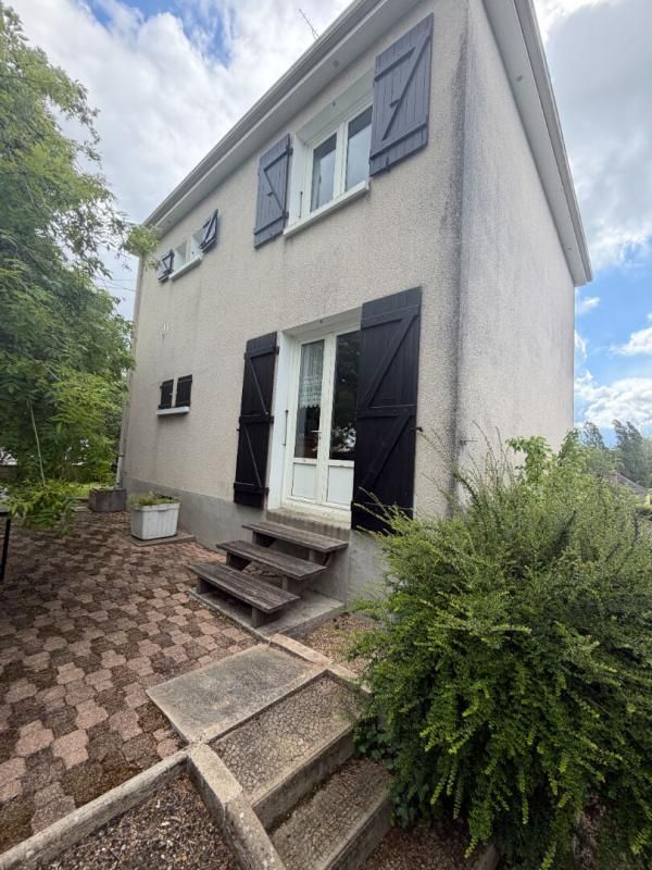 COULANGES-LES-NEVERS Maison Coulanges Les Nevers 4 pièce(s) 87 m2 1