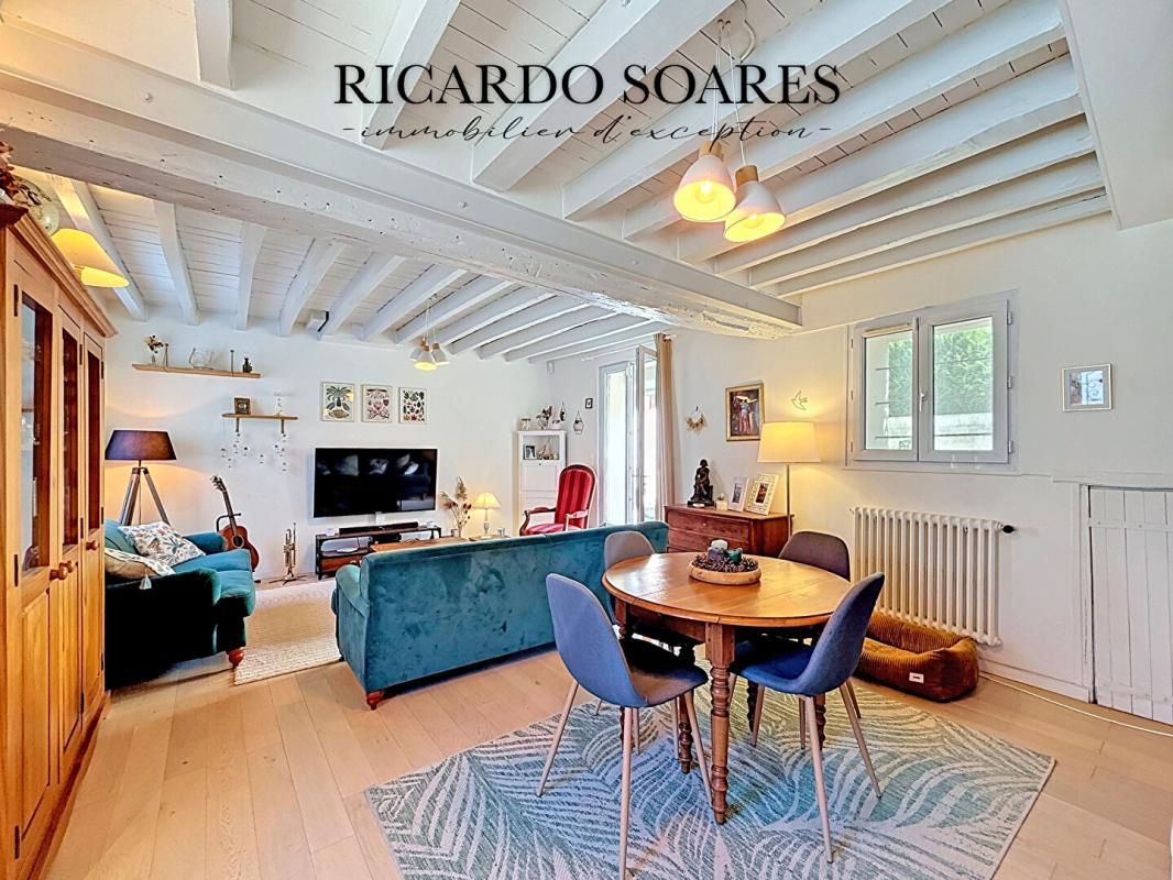 VEMARS VEMARS 95470 - MAISON DE CARACTÈRE 115m2 AU SOL / 3 CHAMBRES / GARAGE 50m2 / MAGNIFIQUE JARDIN / CAVE 2