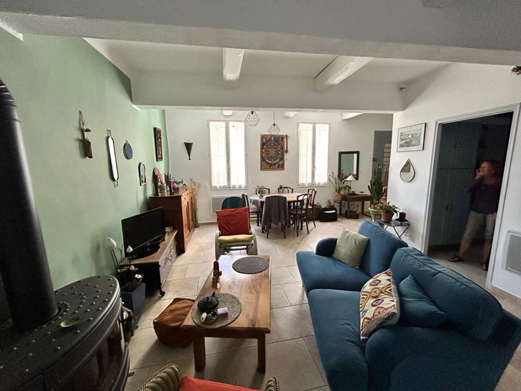 LA CIOTAT Maison De village 4 pièce(s) 79 m2+cour intérieur 1