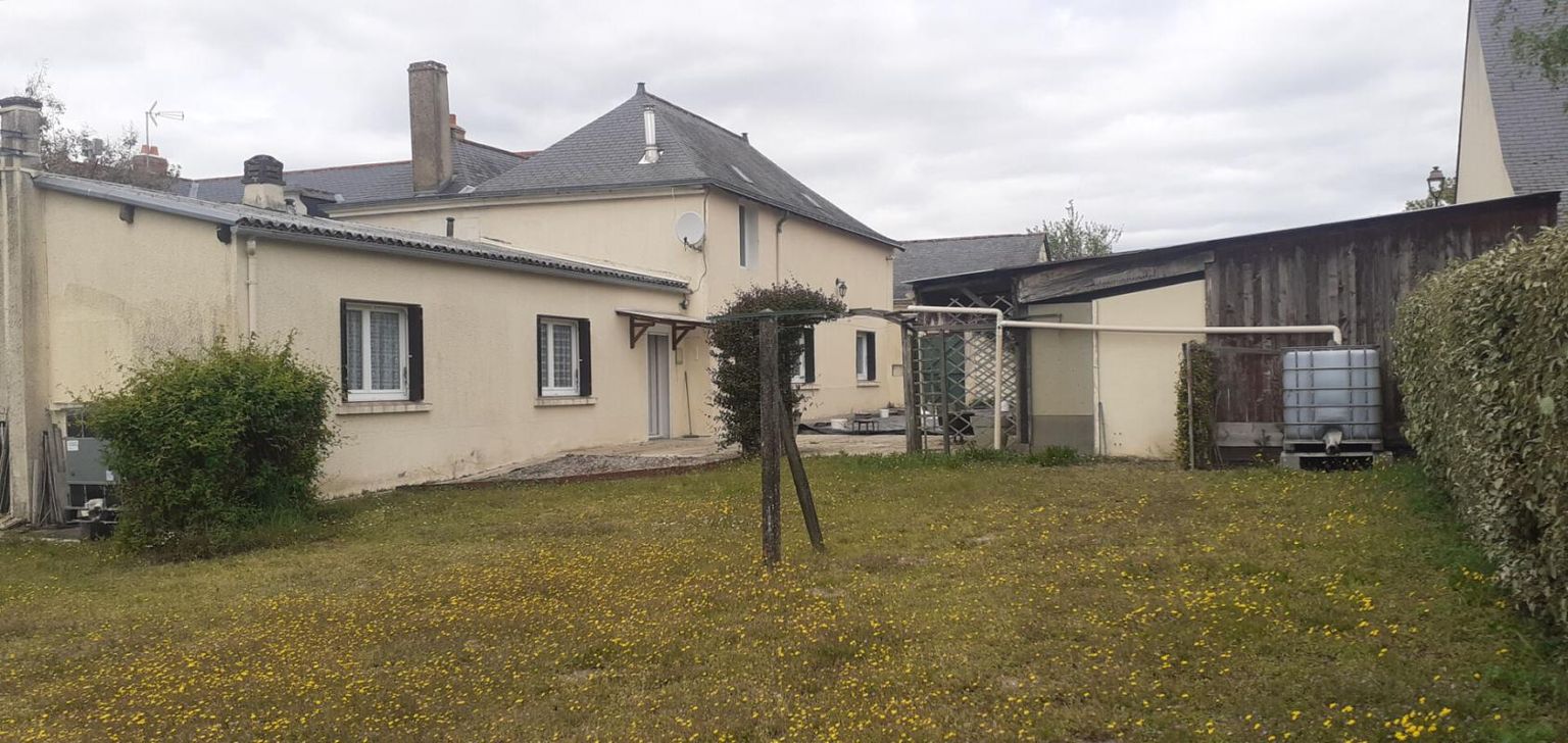 BAUGÉ-EN-ANJOU Maison Bauge 3 pièce(s) 77 m2 1