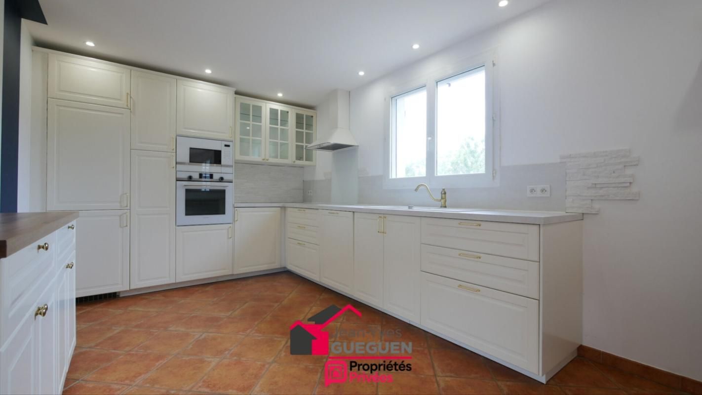 DONNEVILLE Maison de plain-pied à Donneville avec 30 m² indépendants : votre projet prend vie ici 2