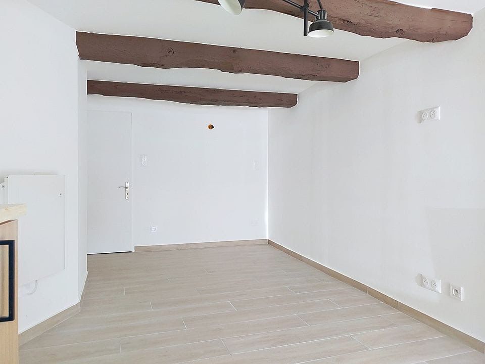 MONTMEYAN Appartement Montmeyan 1 pièce(s) 20 m2 2