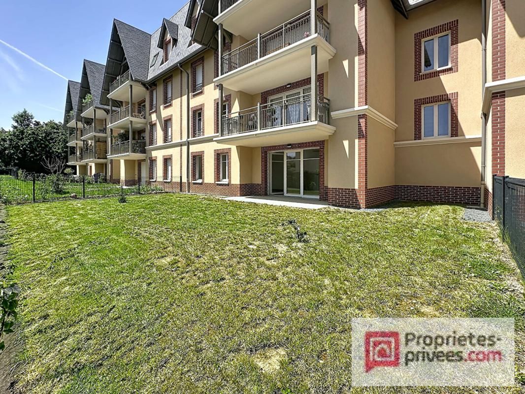 Appartement de standing avec jardin privatif en plein coeur de Pont-l'Évêqueau coeur du Pays d'Auge