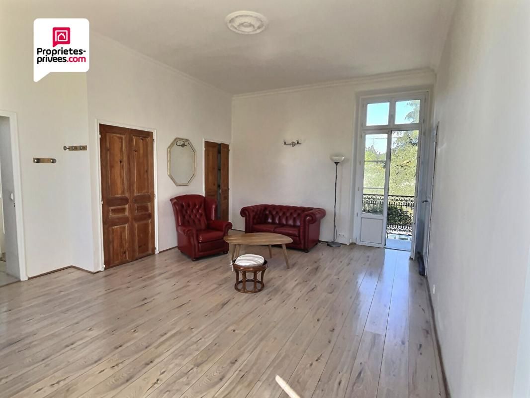 DRAGUIGNAN APPARTEMENT de Type 2 - Maison Bourgeoise 3