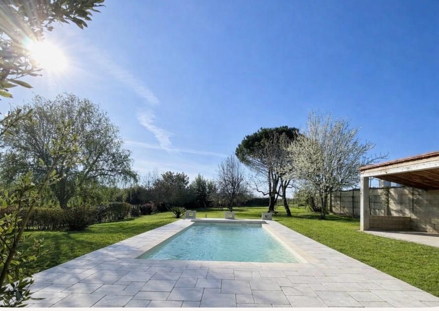 MOMBRIER A 20 minutes de Saint-André de Cubzac - Au calme belle Girondine en pierre rénovée - 197 m2 habitables -7P- 4 Chambres -  2000 m2 de Terrain - Piscine 4