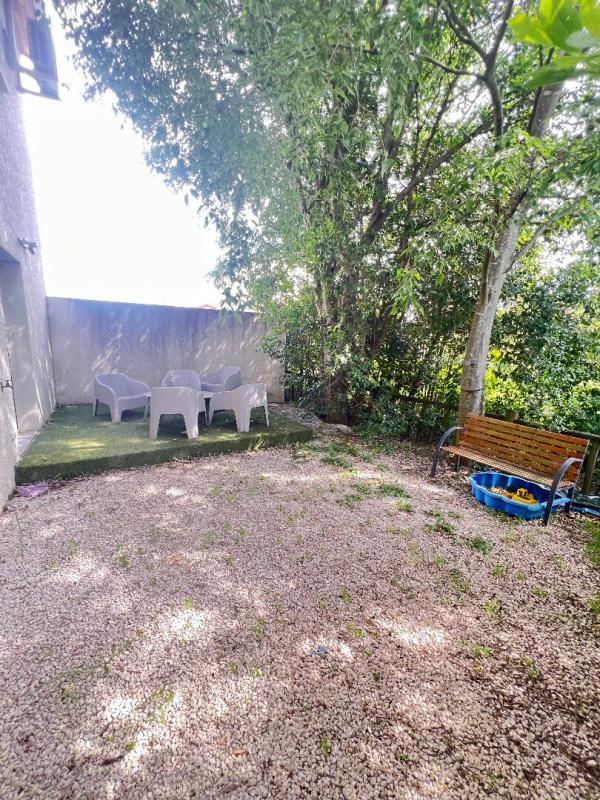 PORTES-LES-VALENCE Maison Portes Les Valence 5 pièce(s) 110 m2 4
