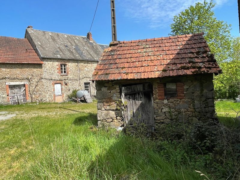 LE GRAND-BOURG Corps de ferme avec 12 hectares- fort potentiel  dans un secteur calme et verdoyant  Creuse 4