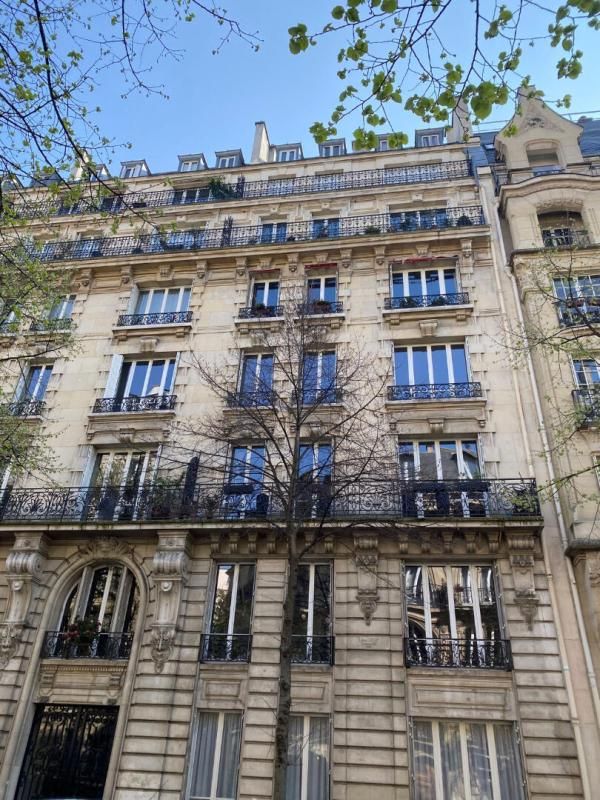 PARIS-16E-ARRONDISSEMENT Paris  16 EME  Appartement 2 pièce(s) 26 m2 2