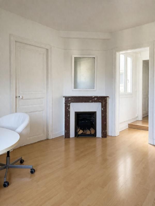 PARIS-16E-ARRONDISSEMENT Paris  16 EME  Appartement 2 pièce(s) 26 m2 4