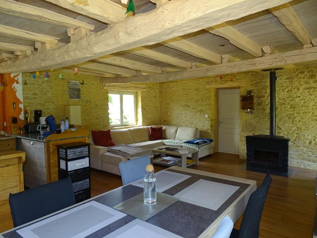 SAINT-GENIES Maison Saint Genies 8 pièce(s) 275 m2 2