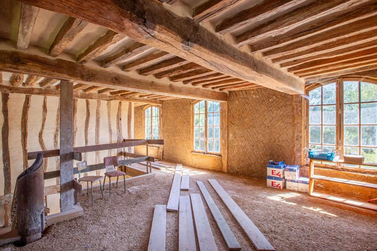 HARQUENCY Maison 290 m2 Grand Caractère 17eme siècle,10 pièces , 6 Chambres, rénovation à terminer 27700 4