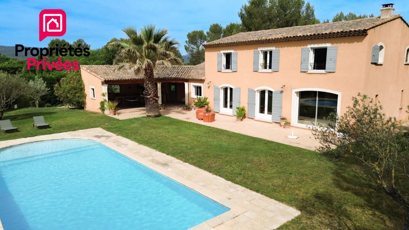 MEYRARGUES Bastide à Meyrargues 224 m2 piscine 1