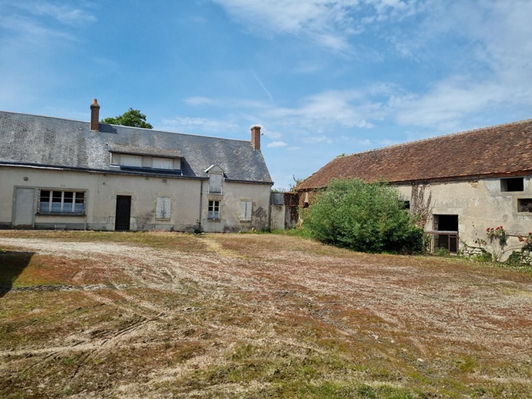 BOUZY-LA-FORET "EXCLUSIVITE"  GRANDE FERME 6 pièce(s)  et 28116 m² 1