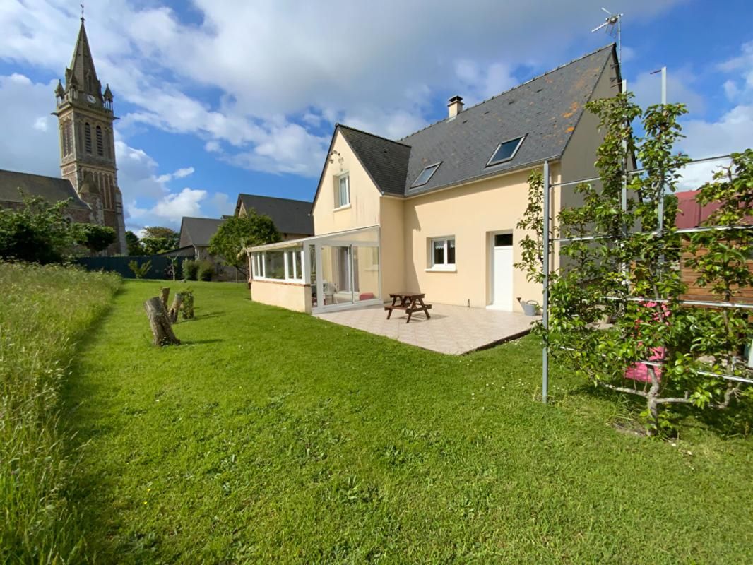BRICQUEVILLE-SUR-MER Maison Bricqueville Sur Mer 6 pièce(s) 131 m2 3