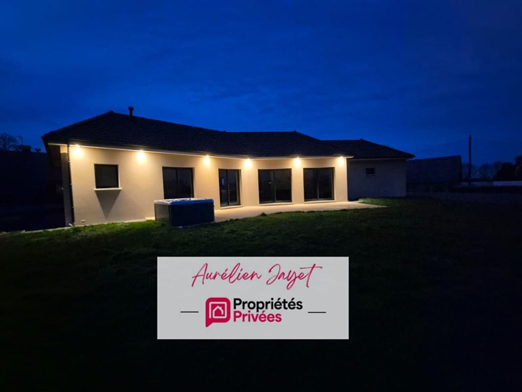 Maison contemporaine 2023 , Plain-pied, DPE A,  terrain 1 700 m²,  Double garage