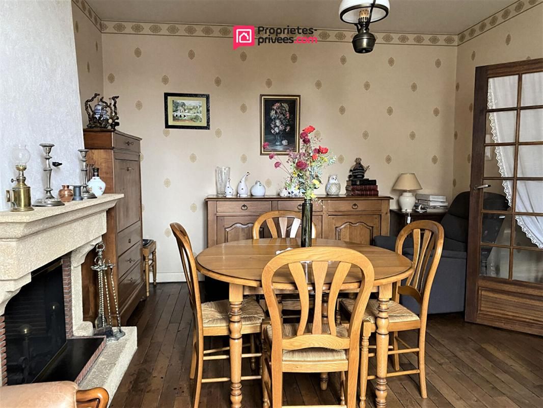CHATEAUBRIANT Maison Chateaubriant 105m², 4 chambres , terrain de 300m² 2