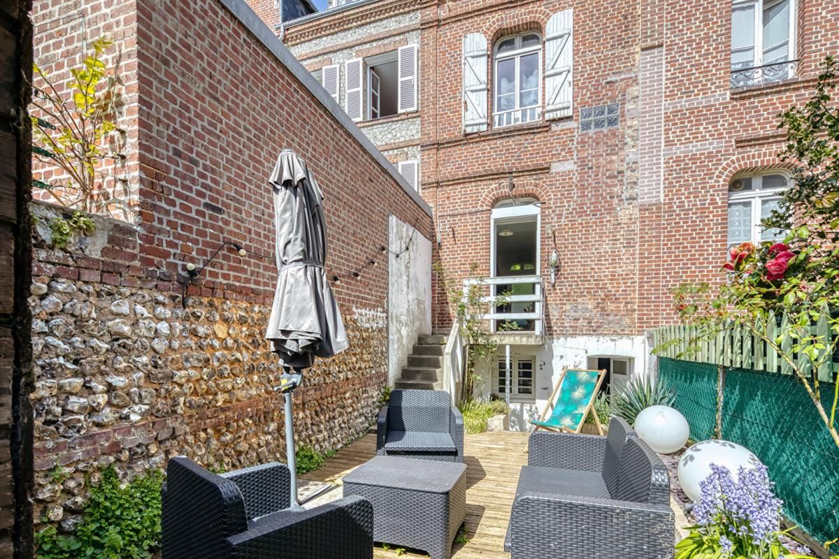 ETRETAT Maison de pêcheur 3 ch secteur calme, recherché proche plage. Aucun travaux 4