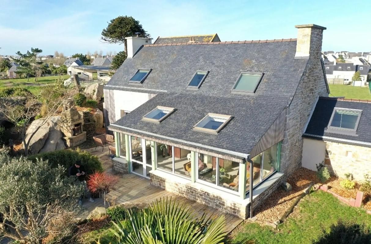 PLOUESCAT Maison Plouescat 6 pièce(s) 137 m2 1