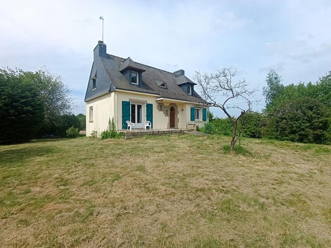 MOREAC Maison Moreac 5 pièce(s) 120 m2 avec grand terrain 2