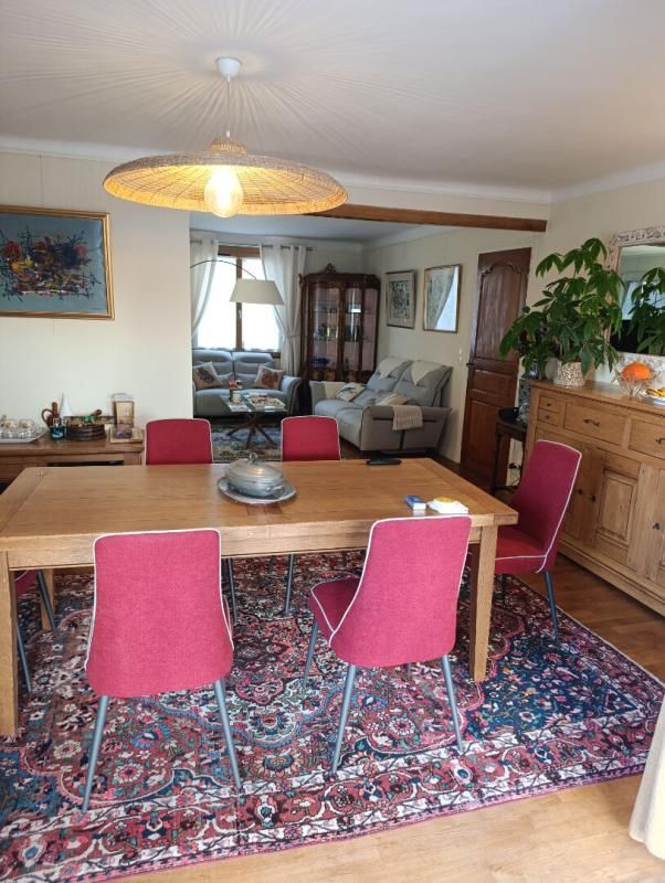 TREGUIER Ensemble immobilier polyvalent sur 3 niveaux 1