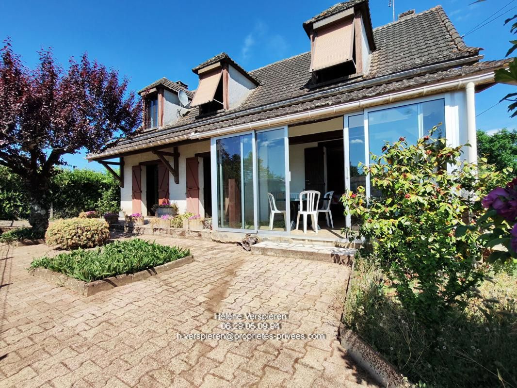 CALES Maison Cales 6 pièce(s) 4 chambres133 m2 Garage/dépendances et terrain constructible 1