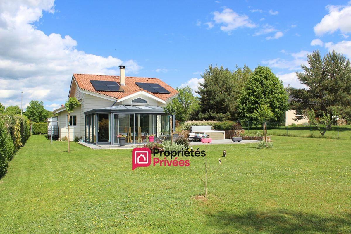 CHAPDES-BEAUFORT Maison T 5 de 130 m2 avec vue dégagée sur le Puy de Dôme Trimoulet 63230 à vendre 2