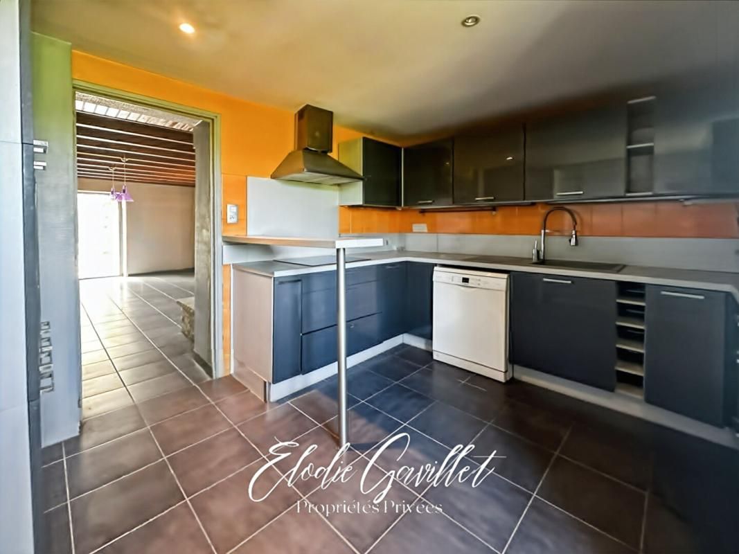 REVEL Charmante maison familiale avec vue panoramique sur Revel et la Montagne Noire 4