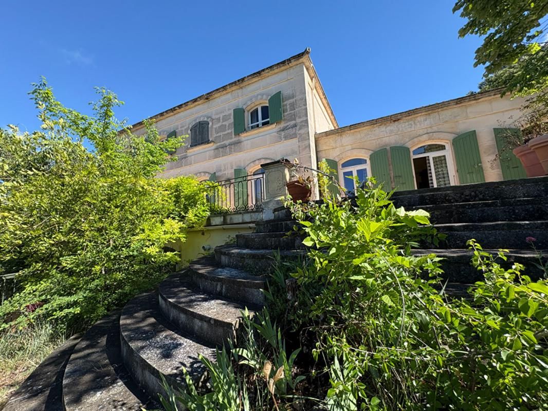 PERNES-LES-FONTAINES Demeure de prestige Pernes Les Fontaines  avec vue magique 2