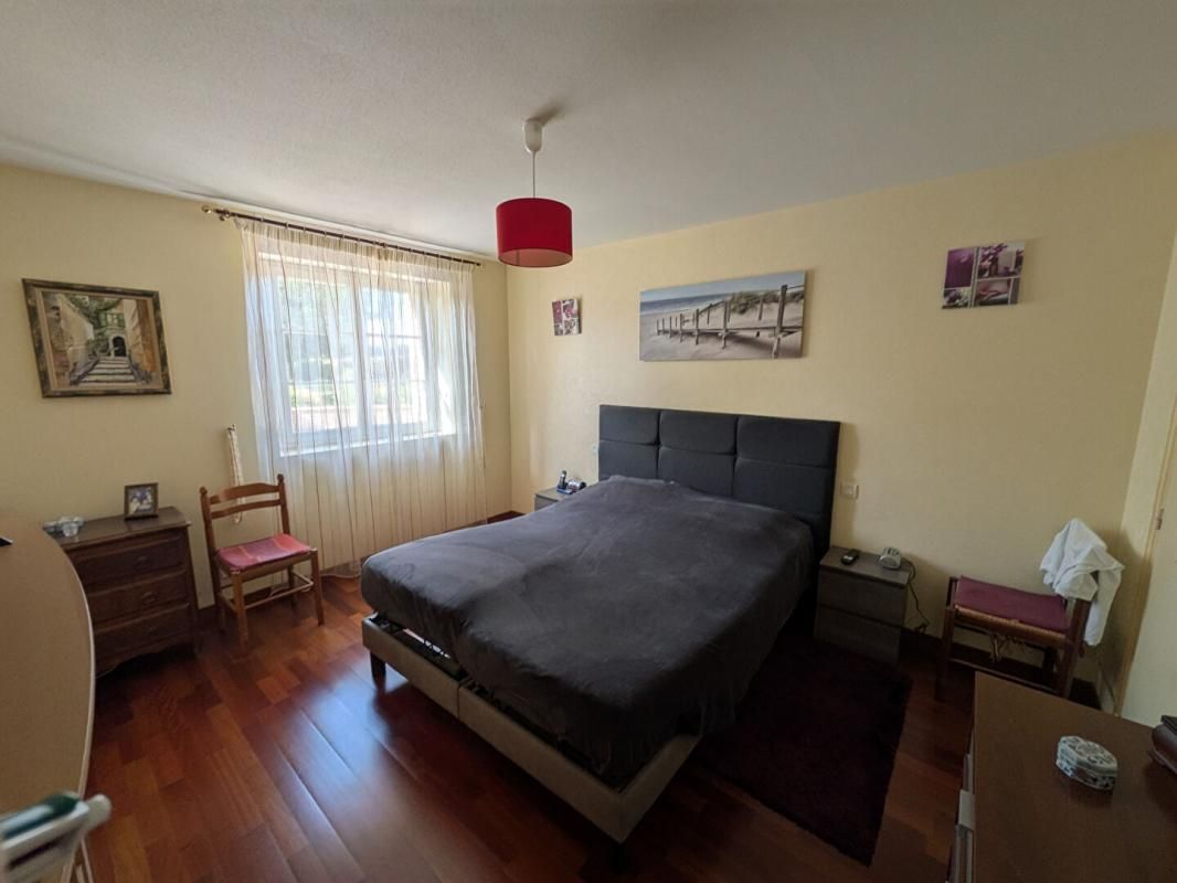LANDEHEN 5MN DE LAMBALLE. 4 chambres-garage 4