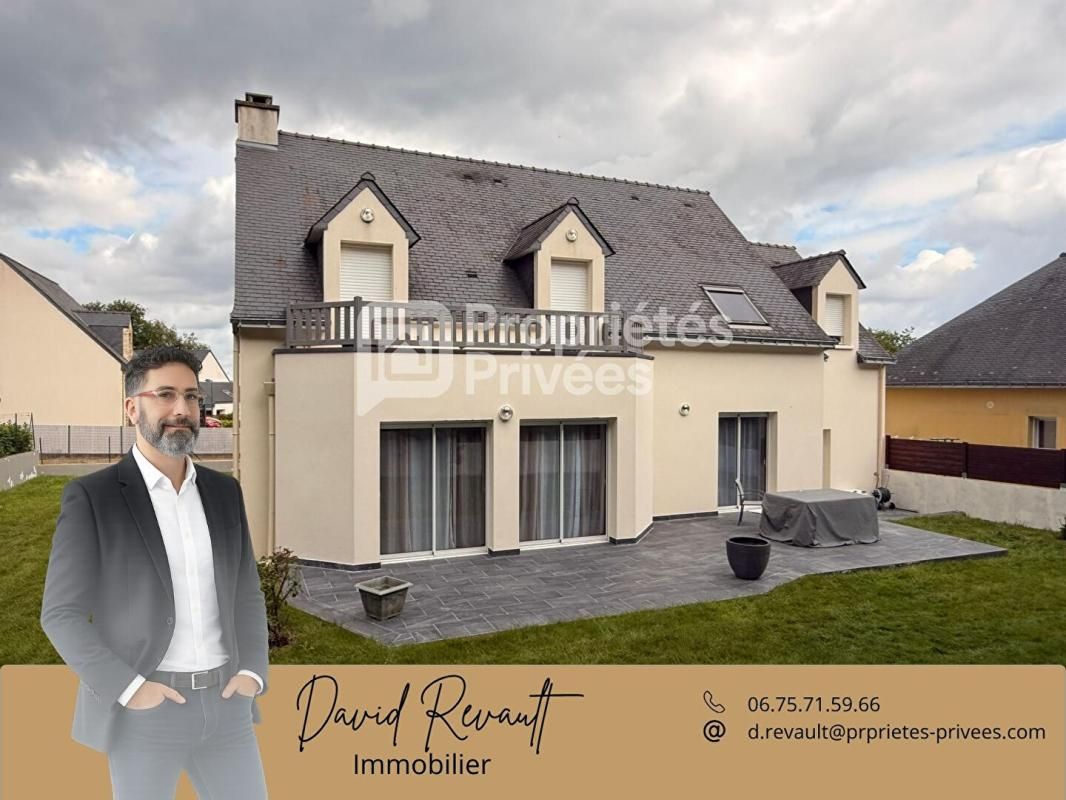 ELVEN Maison familiale à Elven, 170 m² habitables, 8 pièces dont 5 chambres, édifiée sur un terrain de 555 m². Prix de vente : 431 600 1
