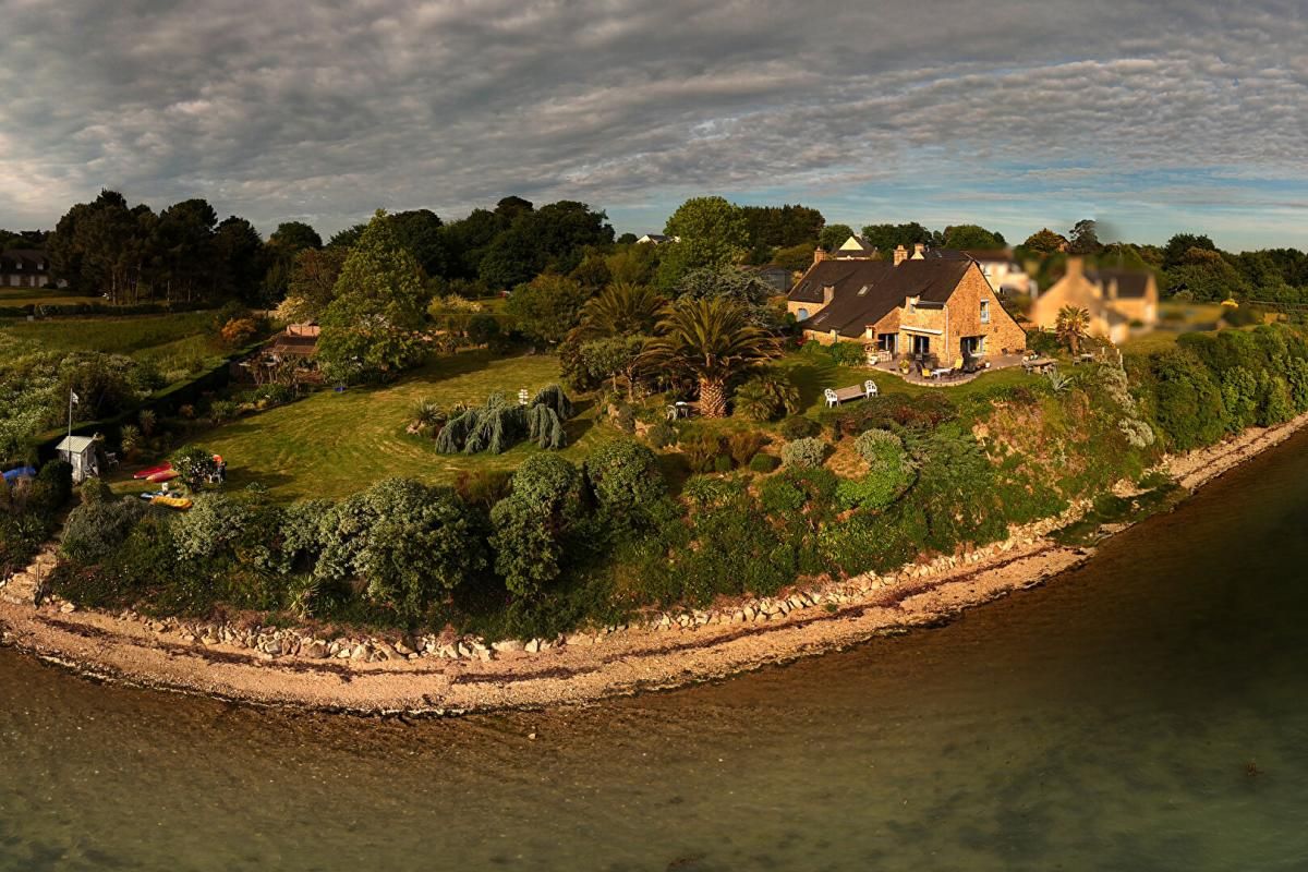 Propriété d'exception en bord de mer, Golfe du Morbihan