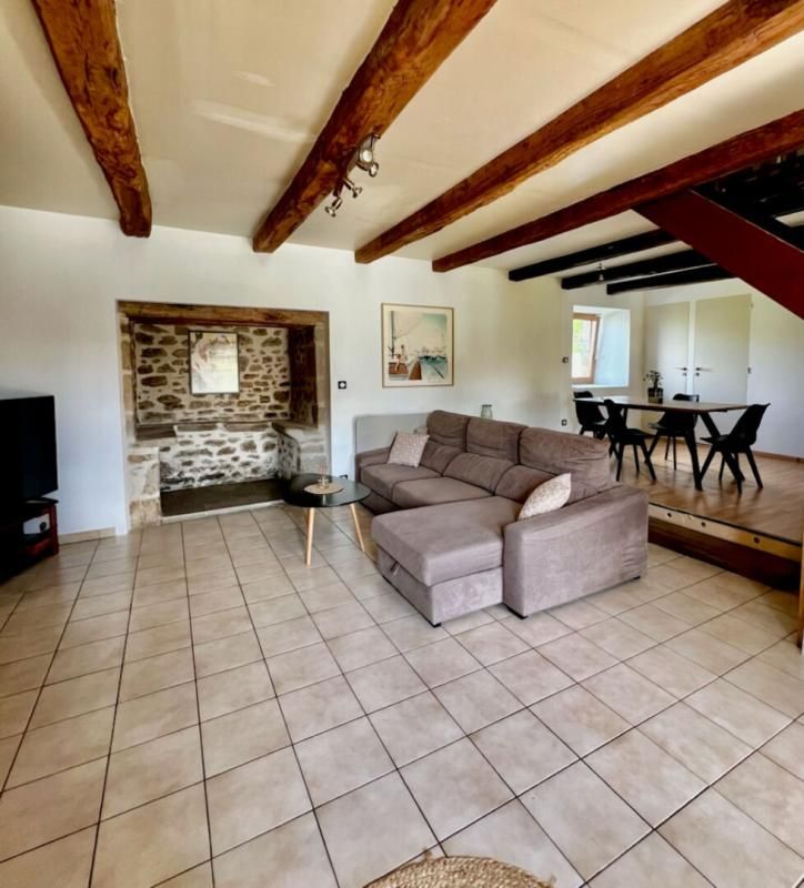 SAINT-MARTIN-LA-MEANNE Maison Saint Martin La Meanne 5 pièce(s) 225 m2 3