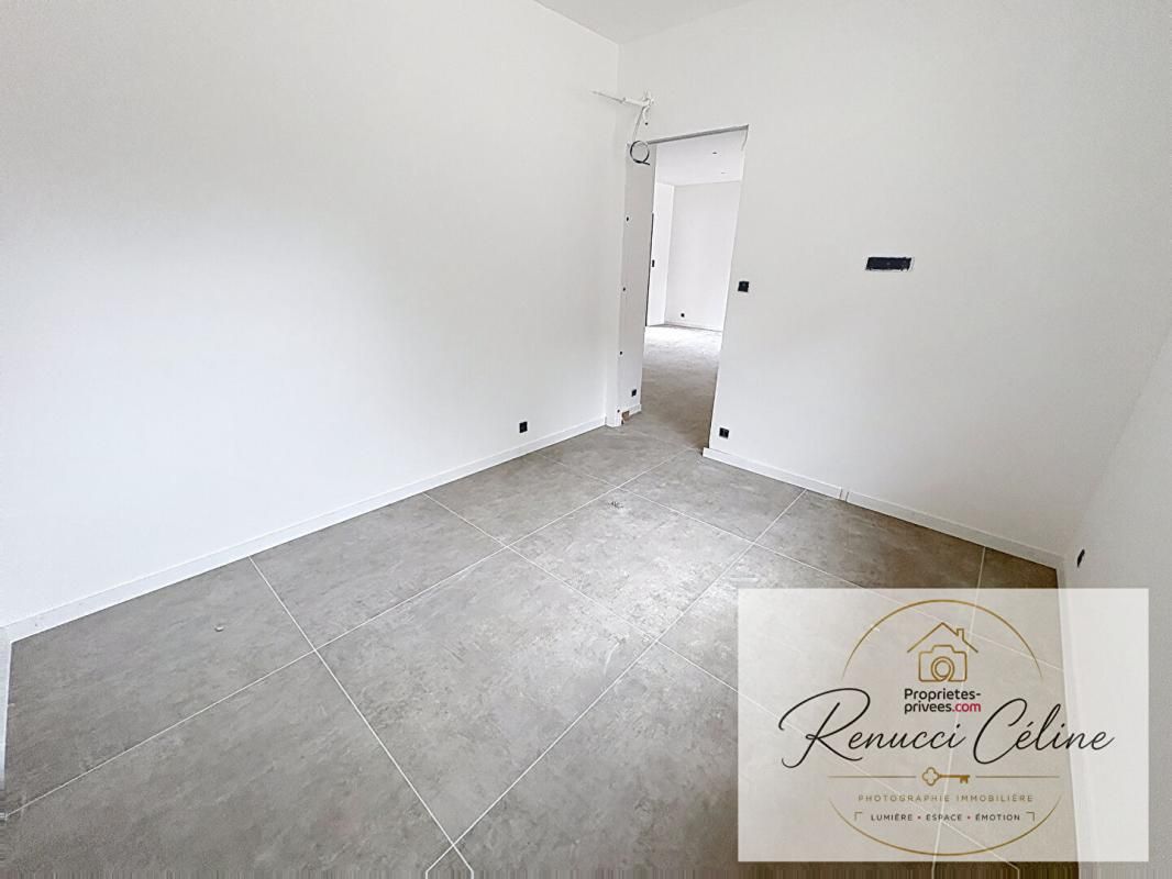 GROSSETO-PRUGNA Appartement Porticcio 54 m2 + Terrasse de 20 m² 3