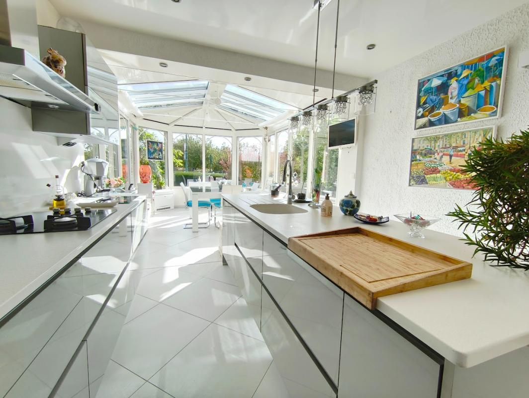 MONTMIRAIL Maison Montmirail avec piscine 3