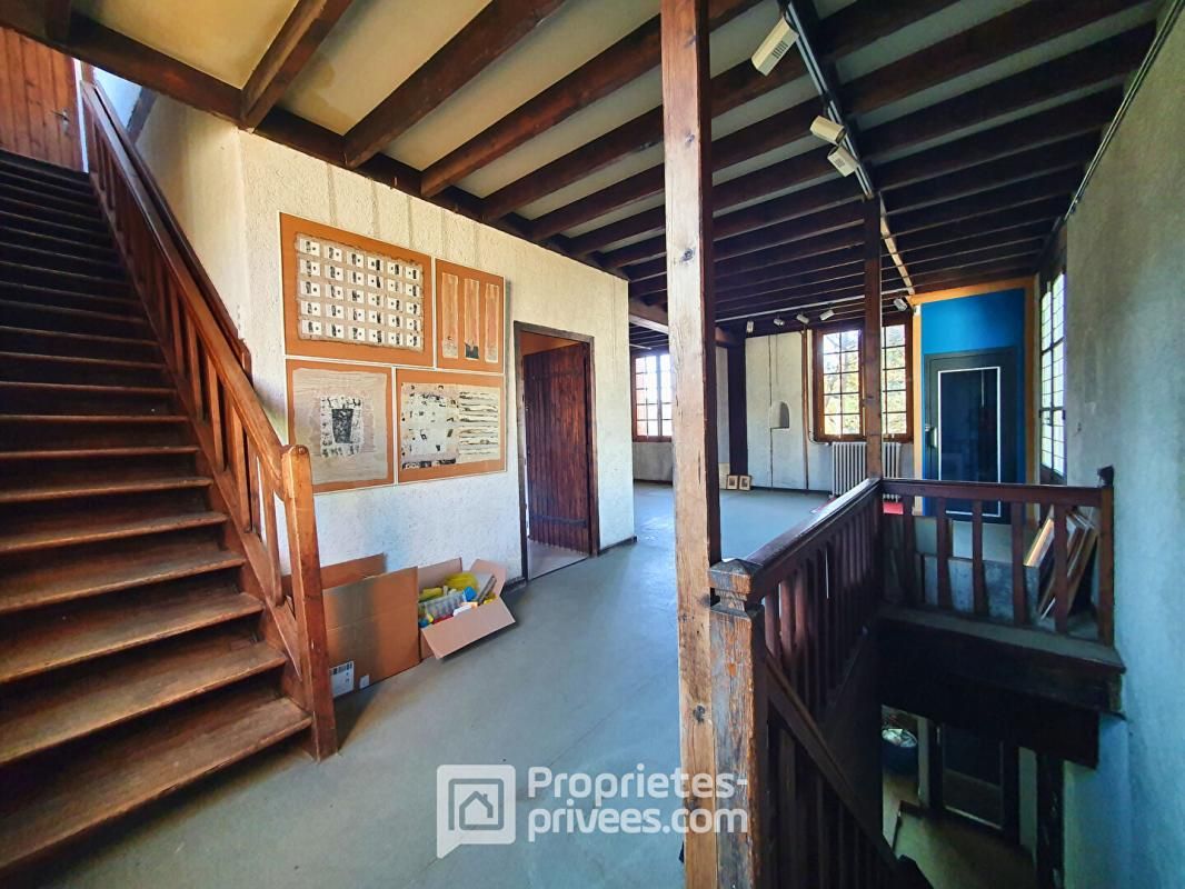 TOURS EXCLUSIVITÉ À VENDRE : Immeuble de 365 m2 à réinventer à Tours (Prébendes) 2