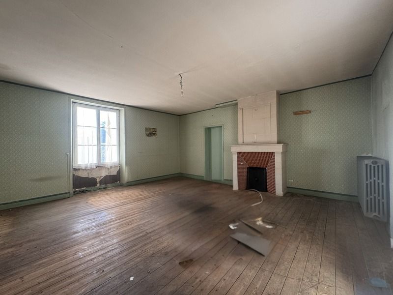 HUISMES EXCLUSIVITE A VENDRE 37420 HUISMES Maison 205 M² dépendances 3