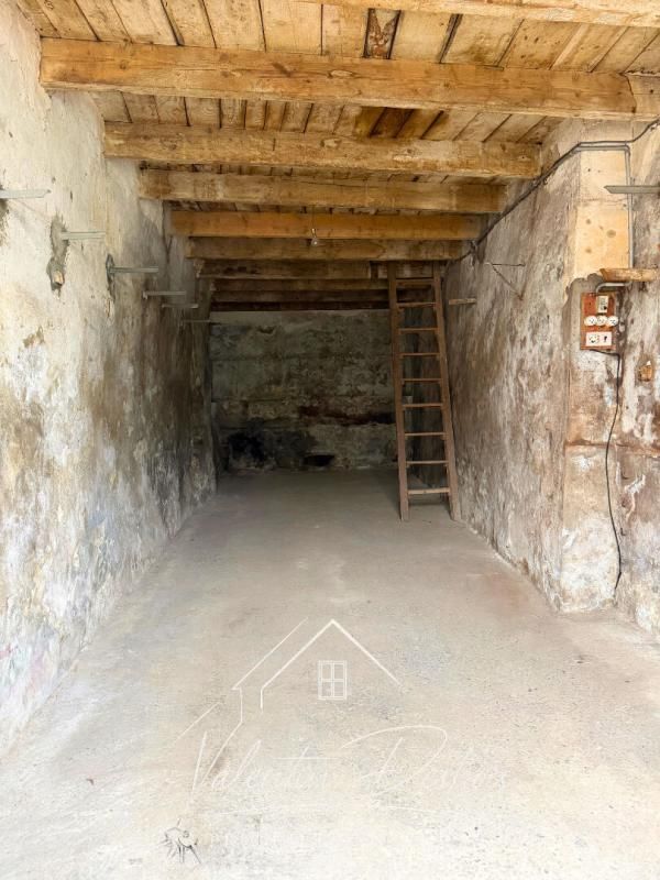 CARCASSONNE Remise 60m2 2