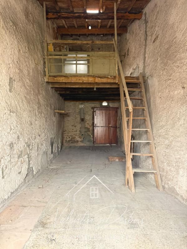 CARCASSONNE Remise 60m2 3