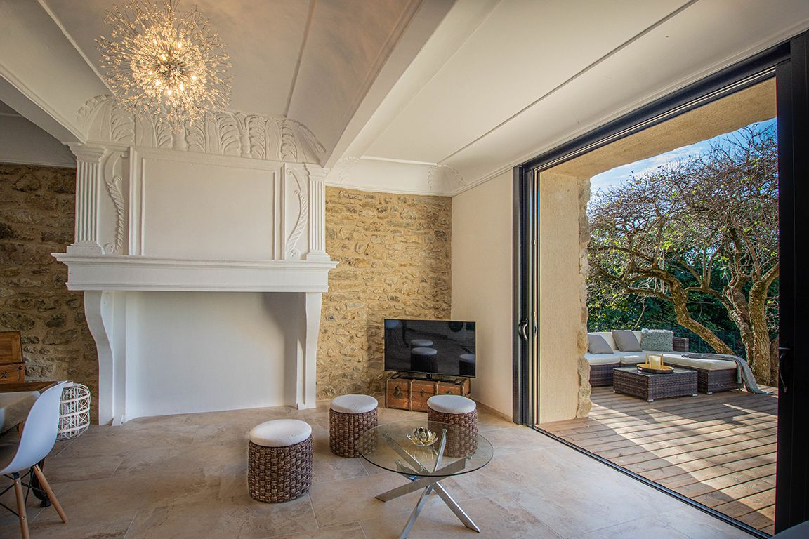 DIGNE-LES-BAINS Appartement T2  avec loggia terrasse et jardin 4
